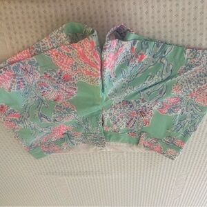 Lilly Pulitzer Women's Shorts in Green and Pink